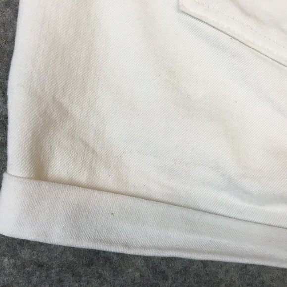 Old Navy Shorts 14 32 Women Semi Fitted Cuffed Mid Rise Jean Denim White Stretch - Picture 9 of 12